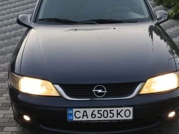 Авто Opel Vectra 2000 № 8081411