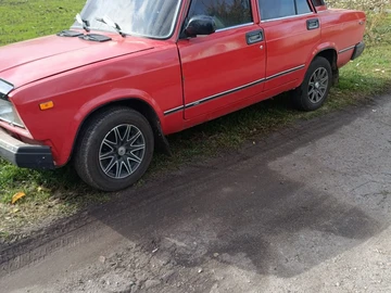 Авто ВАЗ 2107 1996 № 8081564