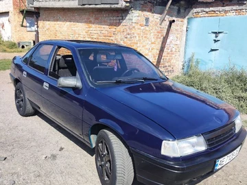 Авто Opel Vectra 1989 № 8081581