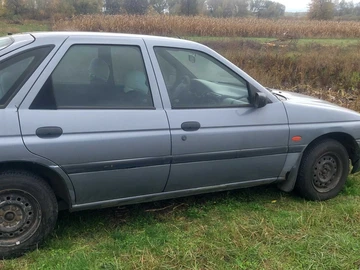 Авто Ford Escort 1998 № 8081585