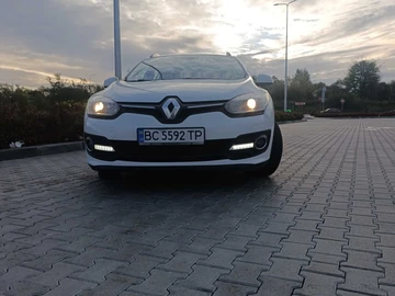 Авто Renault 4 2014 № 8081636