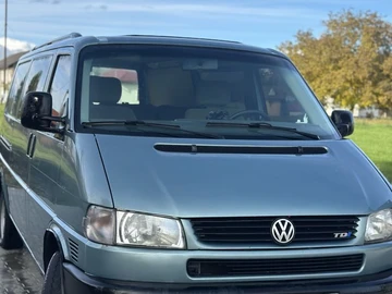 Авто Volkswagen Transporter 2000 № 8081785