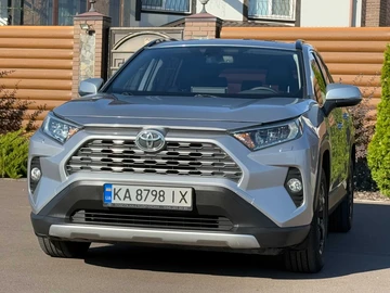 Авто Toyota Rav 4 2019 № 8081801