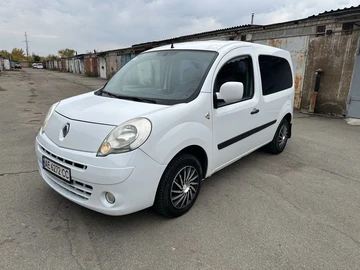 Авто Renault Kangoo Passenger 2010 № 8081802
