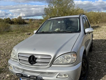 Авто Mercedes Ml Серия 2001 № 8081937