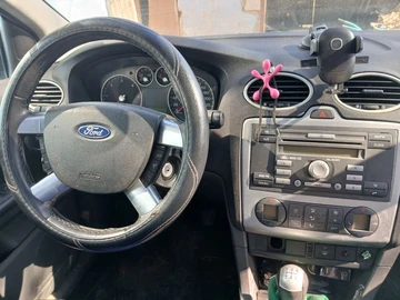 Авто Ford Focus 2006 № 8081940