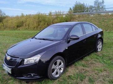 Авто Chevrolet Cruze 2011 № 8082004