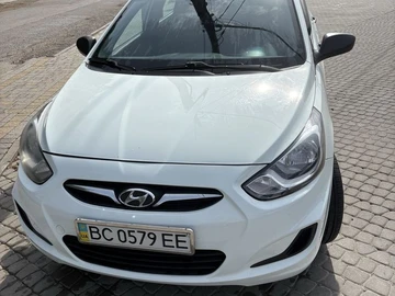 Авто Hyundai Accent 2013 № 8082011