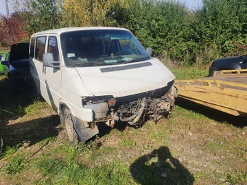Авто Volkswagen Transporter 1998 № 8082224