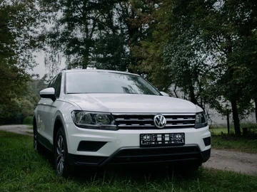 Авто Volkswagen Tiguan 2021 № 8082300