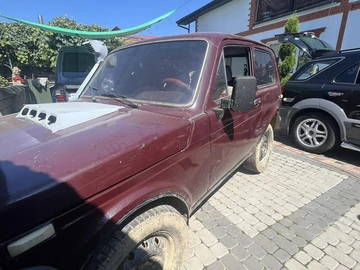 Авто ВАЗ 2121 1990 № 8082334