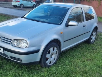 Авто Volkswagen Golf 1998 № 8082349