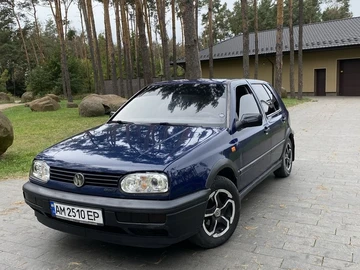 Авто Volkswagen Golf 1992 № 8082531
