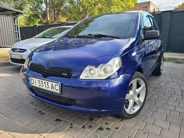 Авто Toyota Yaris 1999 № 8082588