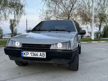 Авто ВАЗ 2109 1999 № 8082708