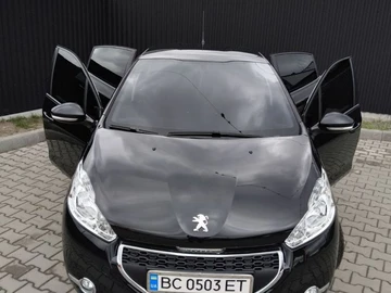 Авто Peugeot 208 2017 № 8082715