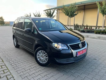 Авто Volkswagen Touran 2009 № 8083047