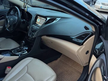 Авто Hyundai Grandeur 2013 № 8083086