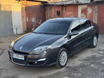 Авто Renault Laguna 2011 № 8083103