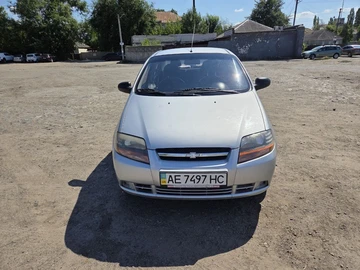 Авто Chevrolet Aveo 2005 № 8083254