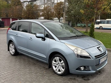 Авто Peugeot 5008 2011 № 8083277