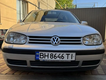Авто Volkswagen Golf 2001 № 8083298