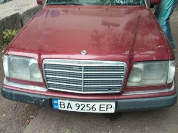 Авто Mercedes W124 1992 № 8083343