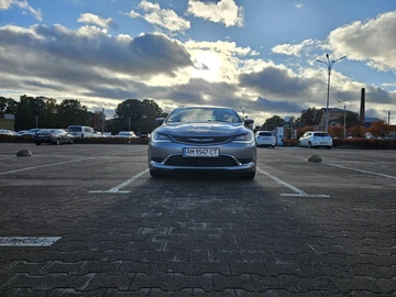 Авто Chrysler 200 2015 № 8083357