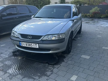 Авто Opel Vectra 1997 № 8083381