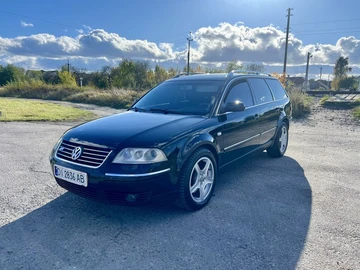 Авто Volkswagen Passat Variant 2003 № 8083576