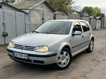 Авто Volkswagen Golf 1999 № 8083587