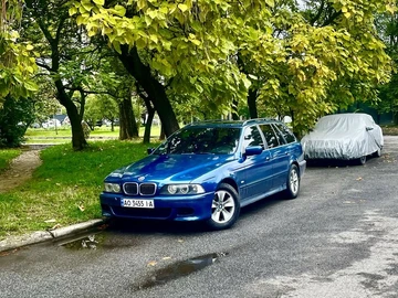 Авто BMW 5 Серия 2001 № 8083761
