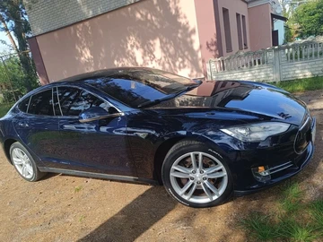 Авто Tesla Model S 2013 № 8083787