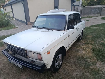 Авто ВАЗ 2107 1990 № 8083791