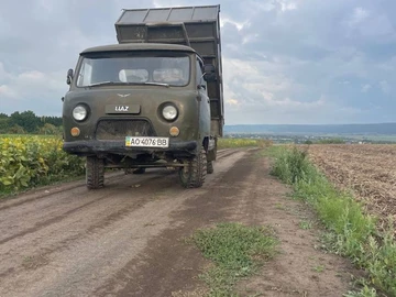 Авто УАЗ 3303 1987 № 8083801