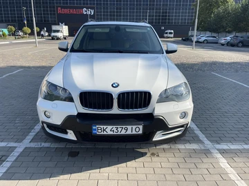 Авто BMW X5 2010 № 8083942