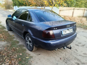 Авто Audi A4 2000 № 8083952