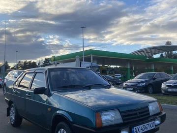 Авто ВАЗ 21099 2000 № 8084312