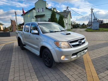 Авто Toyota Hilux Pick Up 2010 № 8084375