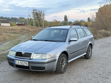 Авто Skoda Octavia 2004 № 8084436