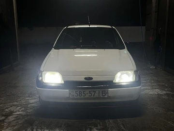 Авто Ford Fiesta 1993 № 8084638
