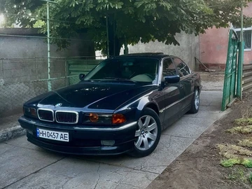 Авто BMW 7 Серия 1998 № 8084639
