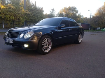 Авто Mercedes 220 2003 № 8084718