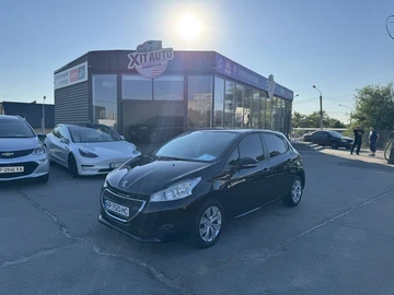 Авто Peugeot 208 2013 № 8084976