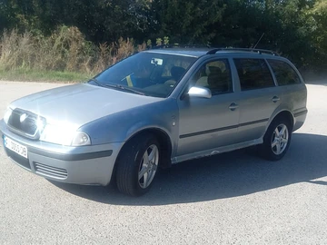 Авто Skoda Octavia 2004 № 8084992