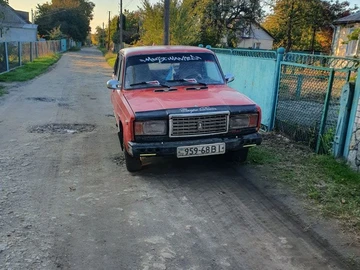 Авто ВАЗ 2107 1990 № 8085038