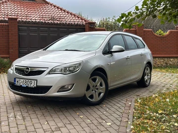 Авто Opel Astra 2011 № 8085053