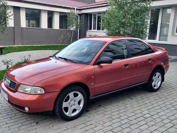 Авто Audi A4 1996 № 8085074