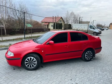 Авто Skoda Octavia 2002 № 8085382