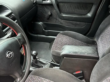 Авто Opel Astra 2001 № 8085458